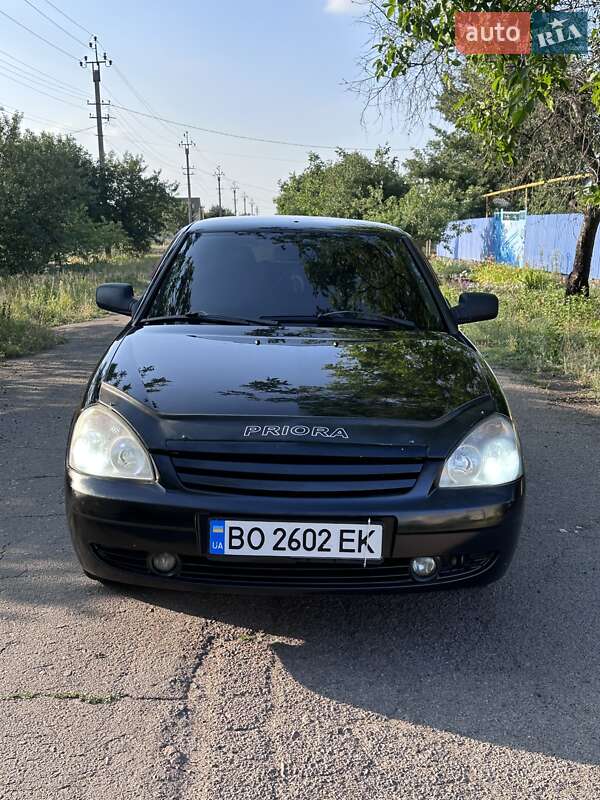 Хетчбек ВАЗ / Lada 2172 Priora 2010 в Апостоловому