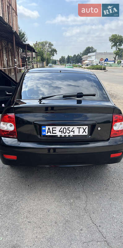 Хэтчбек ВАЗ / Lada 2172 Priora 2012 в Павлограде