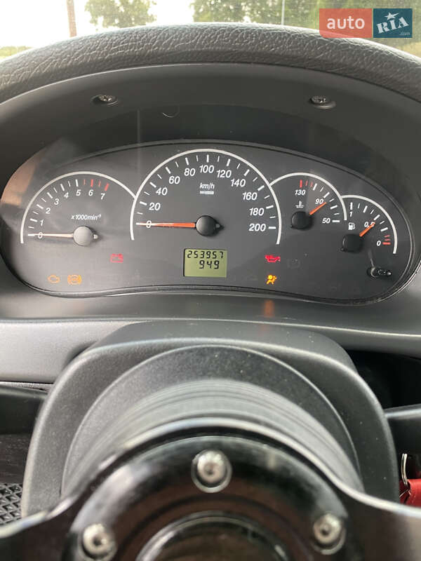 Хэтчбек ВАЗ / Lada 2172 Priora 2011 в Красилове
