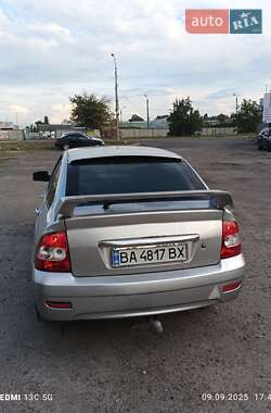 Хэтчбек ВАЗ 2172 Priora 2008 в 