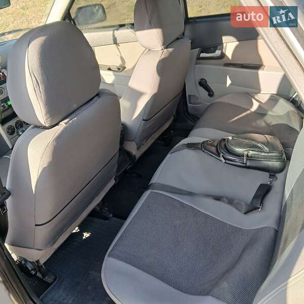 Хетчбек ВАЗ / Lada 2172 Priora 2008 в Бершаді фото 2 Хетчбек ВАЗ / Lada 2172 Priora 2008 в Бершаді