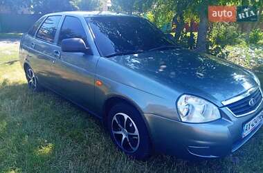 Хэтчбек ВАЗ 2172 Priora 2013 в 
