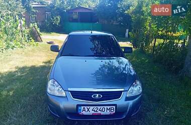 Хэтчбек ВАЗ 2172 Priora 2013 в 