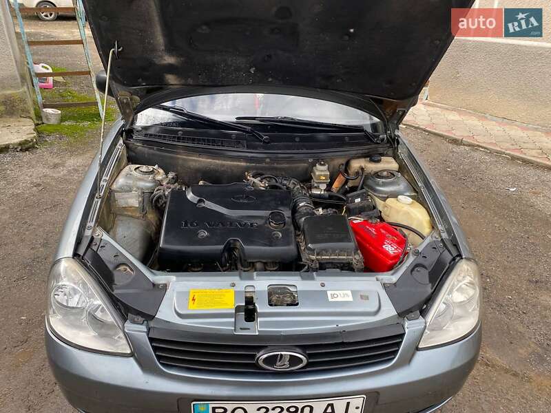 Хетчбек ВАЗ / Lada 2172 Priora 2008 в Чорткові