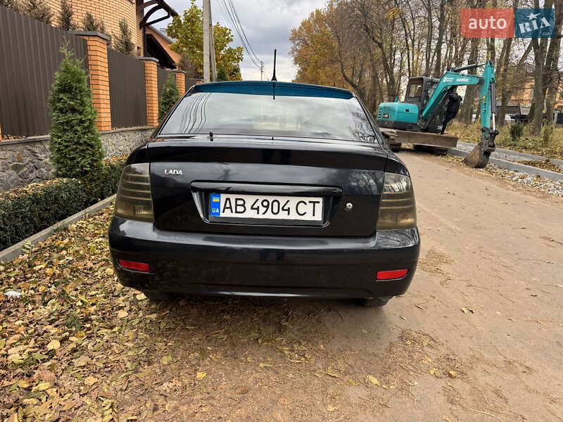 Хетчбек ВАЗ / Lada 2172 Priora 2008 в Вінниці фото 6 Хетчбек ВАЗ / Lada 2172 Priora 2008 в Вінниці