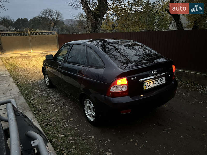 Хетчбек ВАЗ / Lada 2172 Priora 2008 в Біловарці