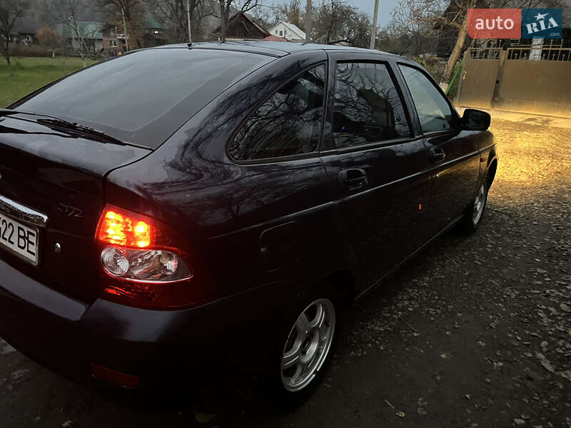 Хетчбек ВАЗ / Lada 2172 Priora 2008 в Біловарці