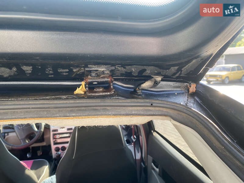 Хэтчбек ВАЗ / Lada 2172 Priora 2008 в Черновцах фото 21 Хэтчбек ВАЗ / Lada 2172 Priora 2008 в Черновцах