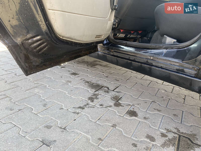 Хэтчбек ВАЗ / Lada 2172 Priora 2008 в Черновцах фото 27 Хэтчбек ВАЗ / Lada 2172 Priora 2008 в Черновцах