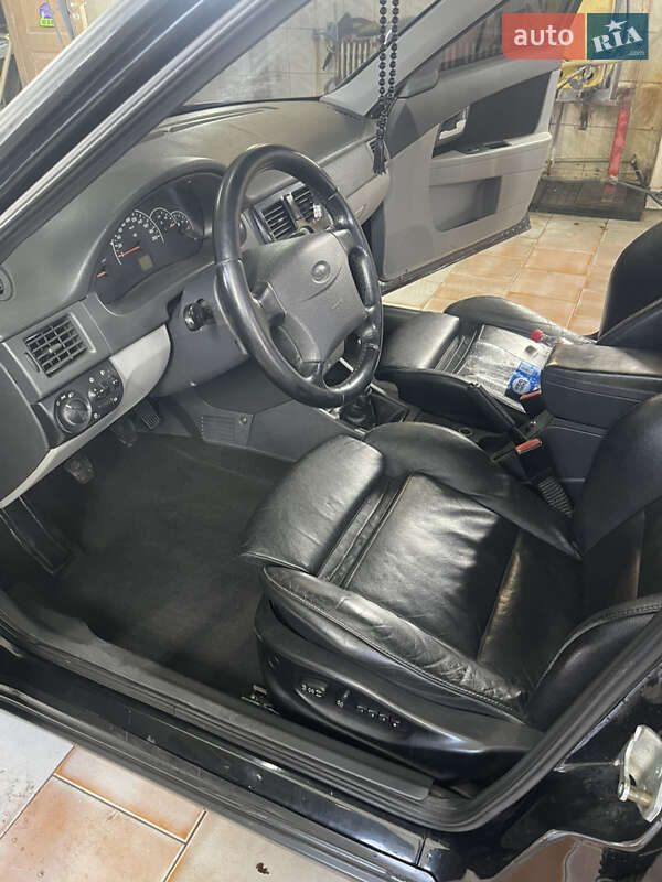 Хэтчбек ВАЗ / Lada 2172 Priora 2011 в Харькове