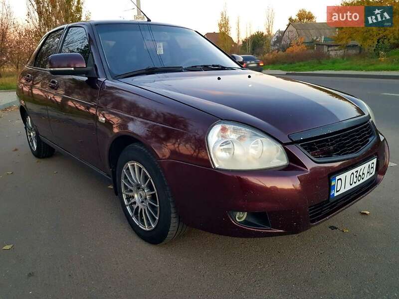 Хетчбек ВАЗ / Lada 2172 Priora 2013 в Миколаєві