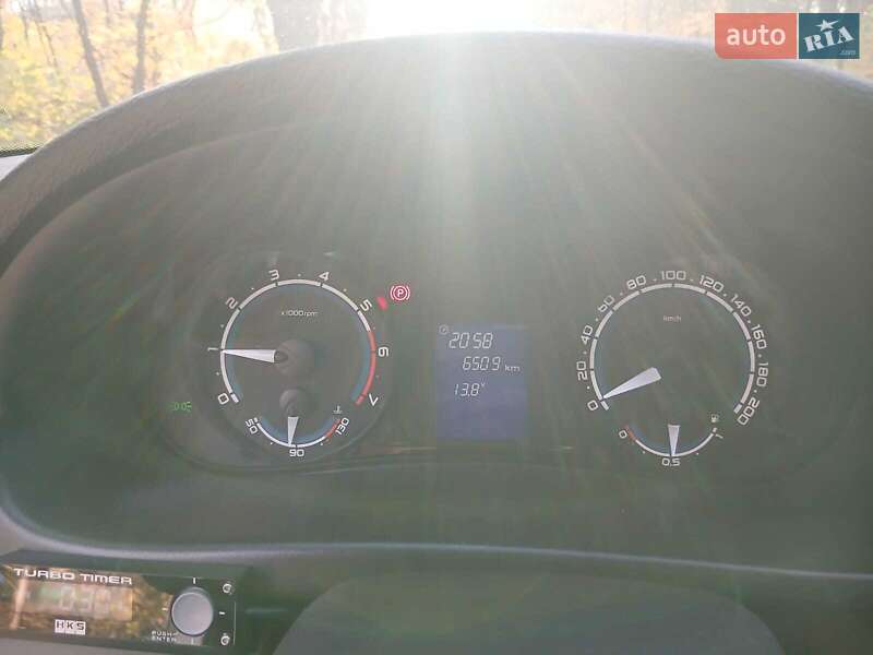 Хэтчбек ВАЗ / Lada 2172 Priora 2013 в Днепре фото 7 Хэтчбек ВАЗ / Lada 2172 Priora 2013 в Днепре