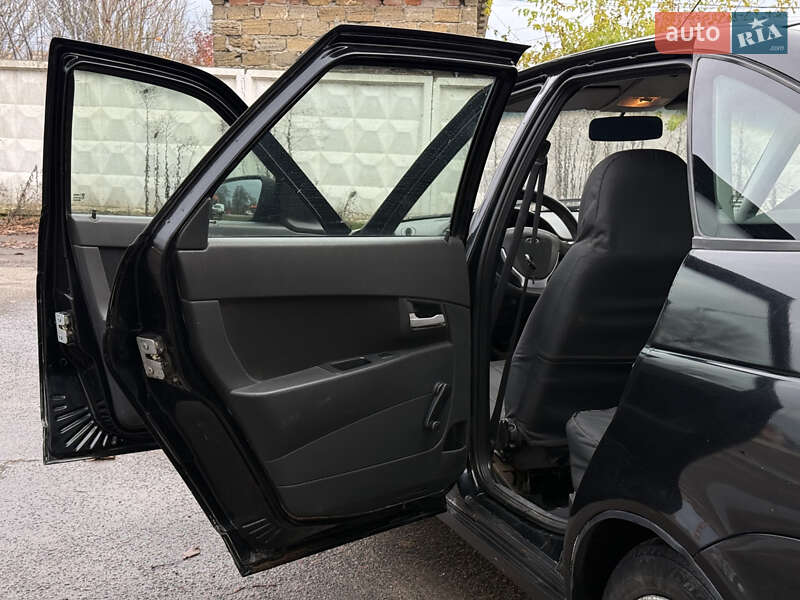 Хэтчбек ВАЗ / Lada 2172 Priora 2013 в Первомайске фото 24 Хэтчбек ВАЗ / Lada 2172 Priora 2013 в Первомайске