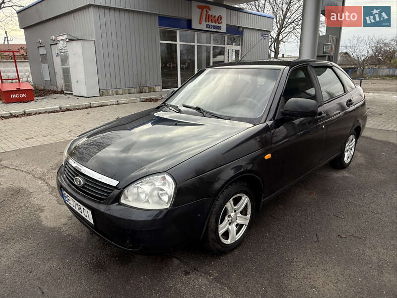 Хэтчбек ВАЗ / Lada 2172 Priora 2013 в Первомайске фото 29 Хэтчбек ВАЗ / Lada 2172 Priora 2013 в Первомайске