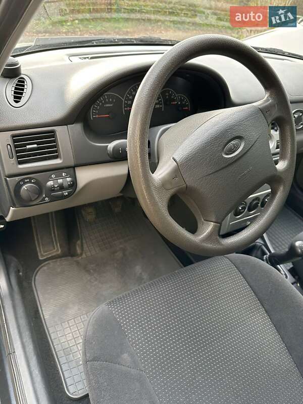 Хетчбек ВАЗ / Lada 2172 Priora 2008 в Коломиї