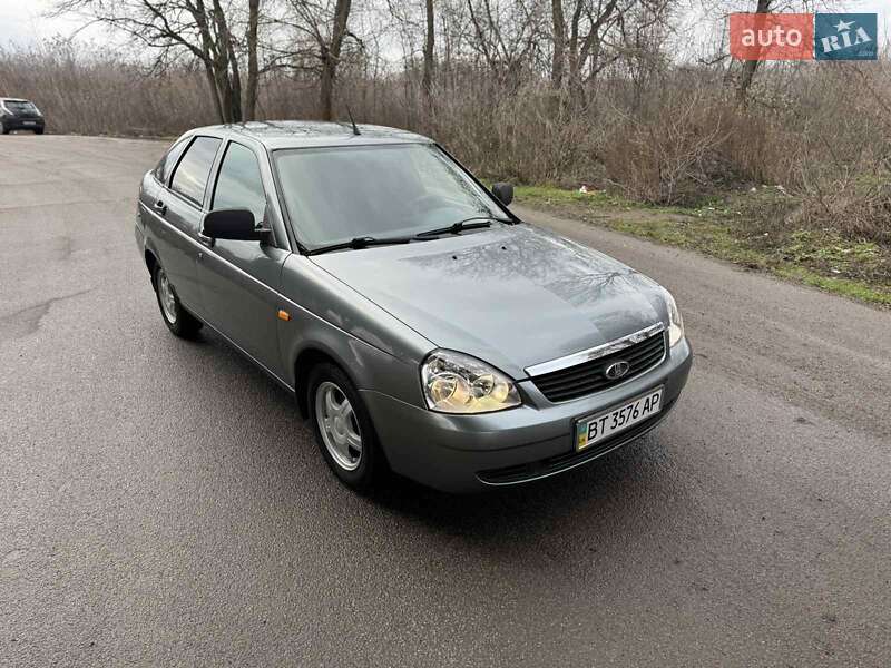 ВАЗ / Lada 2172 Priora 2010