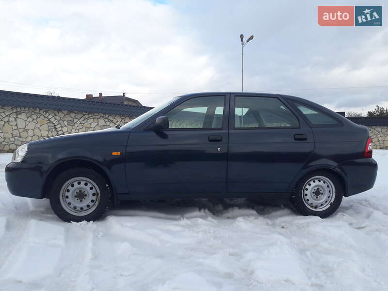 Хетчбек ВАЗ / Lada 2172 Priora 2008 в Львові