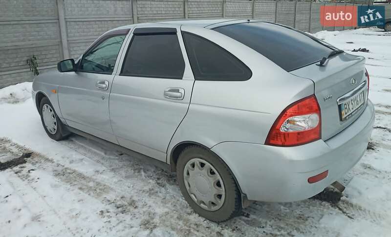 Хэтчбек ВАЗ / Lada 2172 Priora 2008 в Хмельницком фото 4 Хэтчбек ВАЗ / Lada 2172 Priora 2008 в Хмельницком