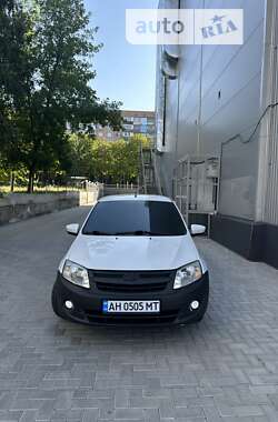 Седан ВАЗ / Lada 2190 Granta 2015 в Краматорске