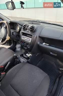 Седан ВАЗ / Lada 2190 Granta 2013 в Одессе