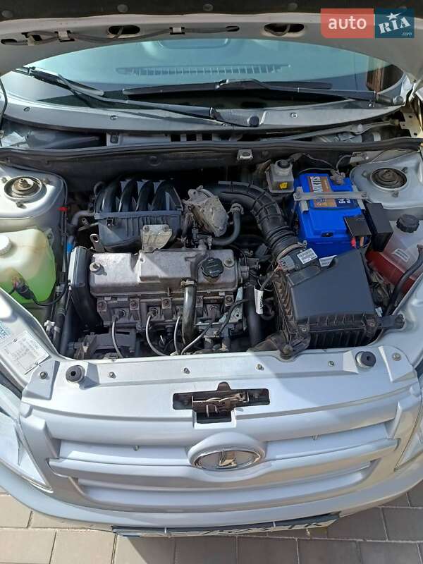 Седан ВАЗ / Lada 2190 Granta 2014 в Кривом Роге фото 12 Седан ВАЗ / Lada 2190 Granta 2014 в Кривом Роге