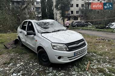 Седан ВАЗ 2190 Granta 2013 в Киеве