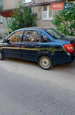 Седан ВАЗ 2190 Granta 2013 в Полтаве