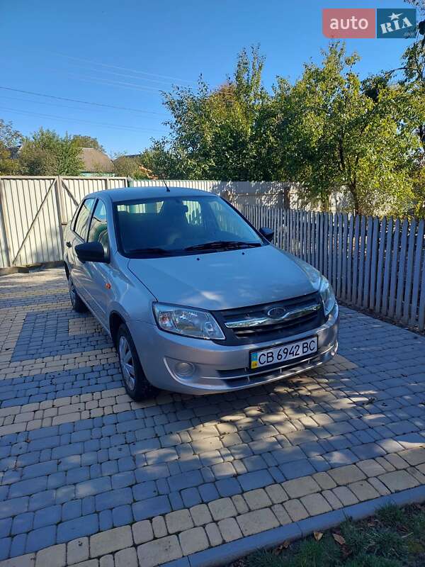 ВАЗ / Lada 2190 Granta 2014