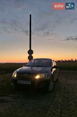 Седан ВАЗ 2190 Granta 2012 в Харькове Седан ВАЗ 2190 Granta 2012 в Харькове