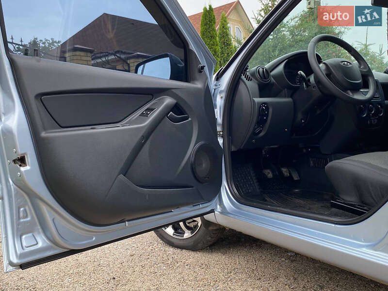 Седан ВАЗ / Lada 2190 Granta 2014 в Ахтырке фото 13 Седан ВАЗ / Lada 2190 Granta 2014 в Ахтырке