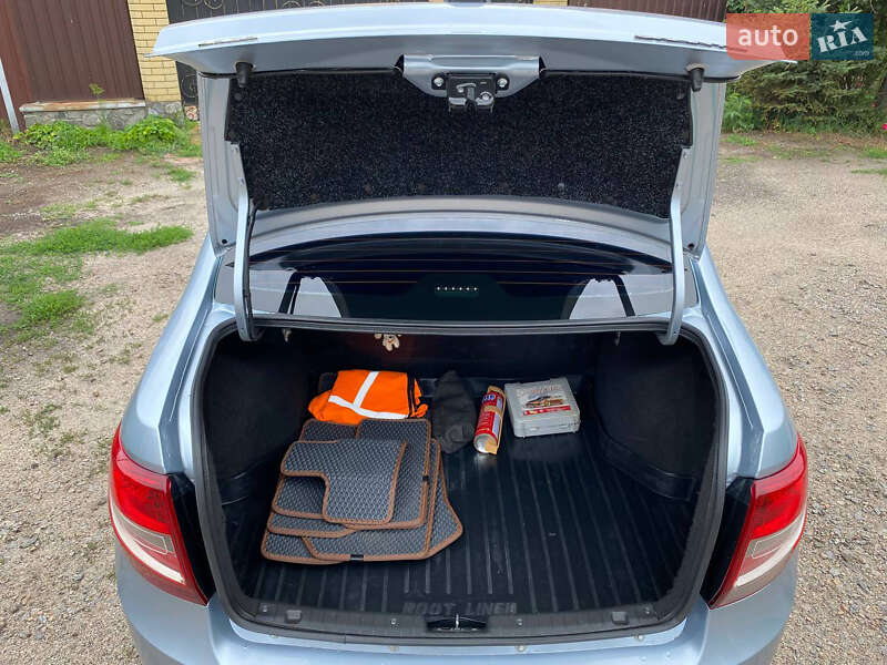 Седан ВАЗ / Lada 2190 Granta 2014 в Ахтырке фото 31 Седан ВАЗ / Lada 2190 Granta 2014 в Ахтырке