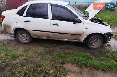 Седан ВАЗ / Lada 2190 Granta 2012 в Первомайске