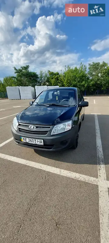 ВАЗ / Lada 2190 Granta 2012
