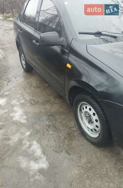 Седан ВАЗ / Lada 2190 Granta 2012 в Запорожье