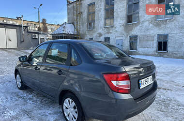 Седан ВАЗ 2190 Granta 2019 в Василькове