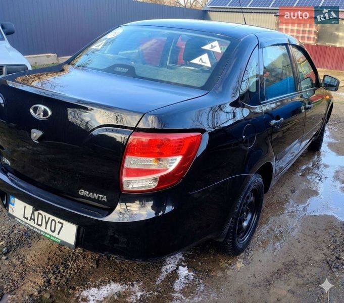 Седан ВАЗ / Lada 2190 Granta 2012 в Одессе