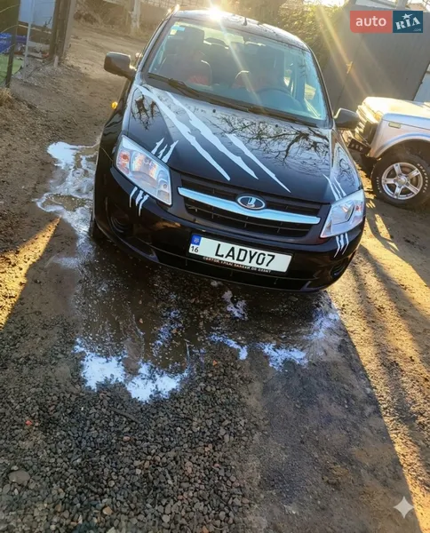 ВАЗ / Lada 2190 Granta 2012