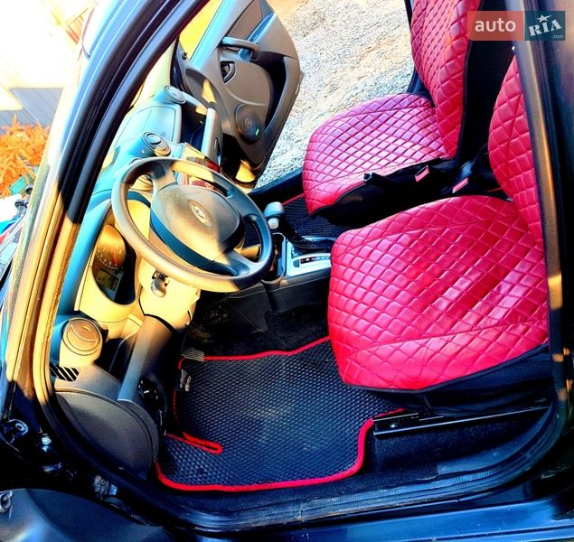 Седан ВАЗ / Lada 2190 Granta 2012 в Одессе