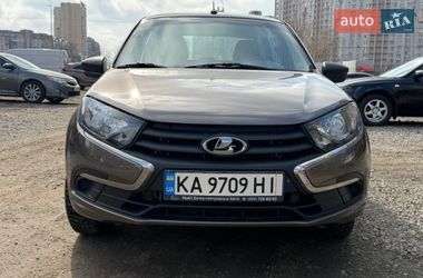 Седан ВАЗ 2190 Granta 2021 в Киеве