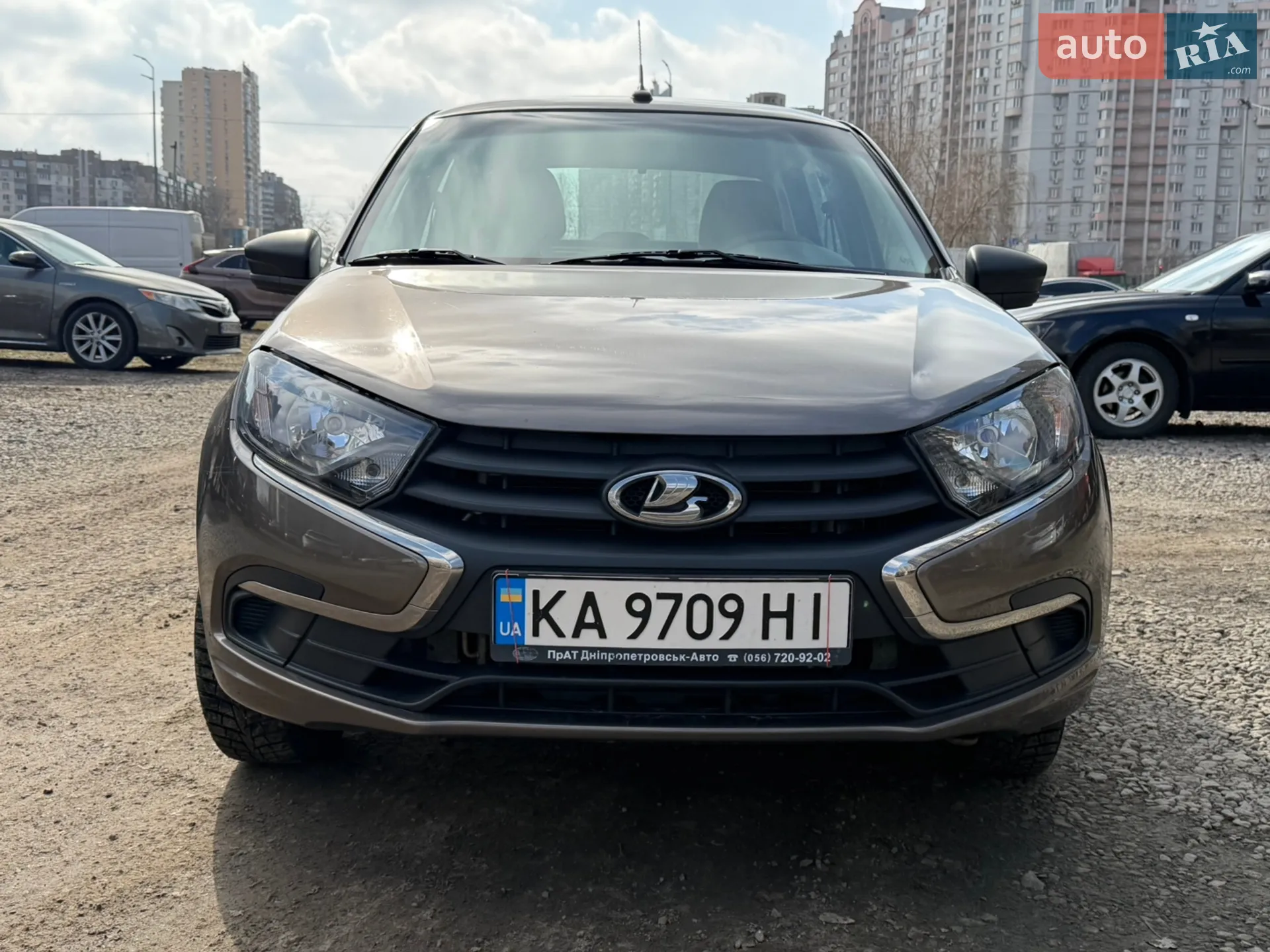 ВАЗ / Lada 2190 Granta 2021