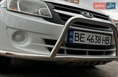 Седан ВАЗ 2190 Granta 2013 в Миколаєві