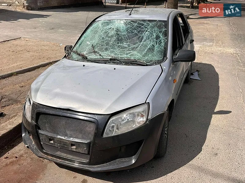 ВАЗ / Lada 2190 Granta 2013 VIN XTA219010D0137775 фото оголошення 19 з 44