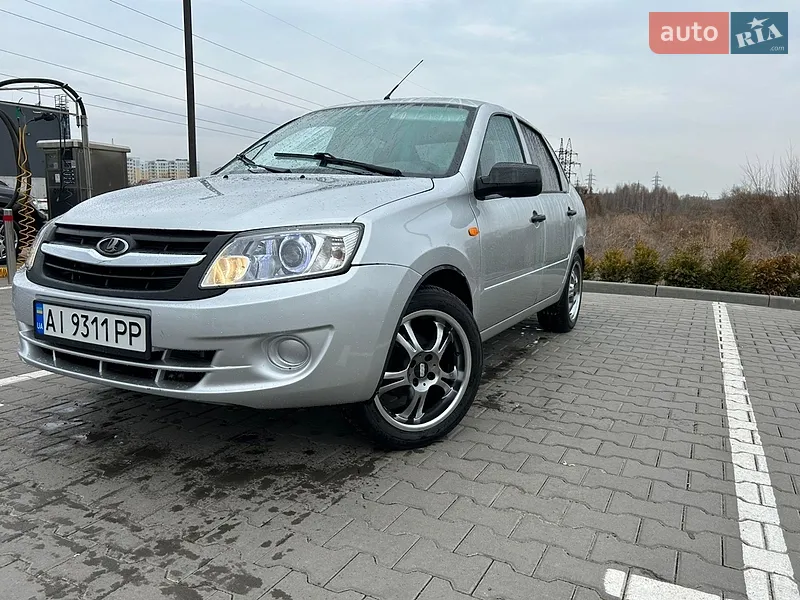 ВАЗ / Lada 2190 Granta 2014 VIN XTA219010E0282620 фото оголошення 8 з 38