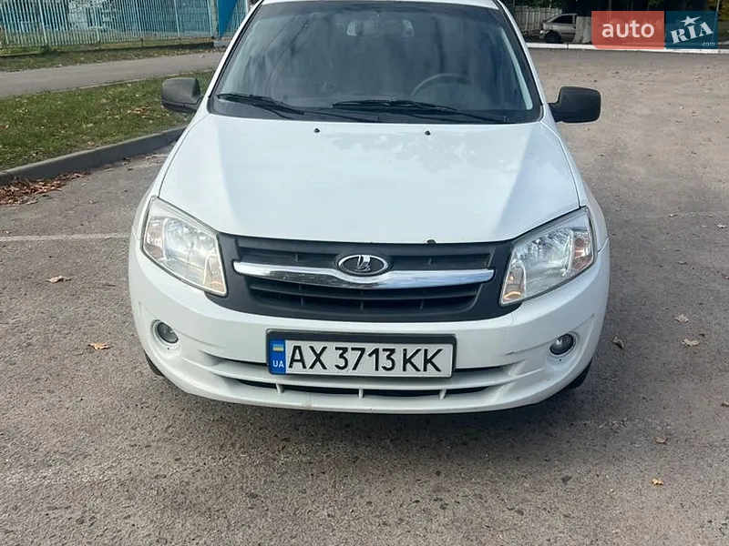 ВАЗ / Lada 2190 Granta