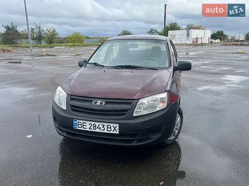 ВАЗ / Lada 2190 Granta 2012