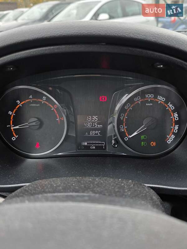 Хэтчбек ВАЗ / Lada 2192 Granta 2021 в Запорожье фото 16 Хэтчбек ВАЗ / Lada 2192 Granta 2021 в Запорожье