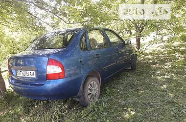 Седан ВАЗ / Lada 2194 Kalina 2006 в Коломые