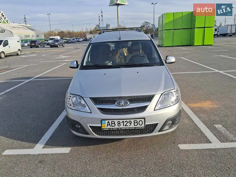 ВАЗ / Lada Largus 2015