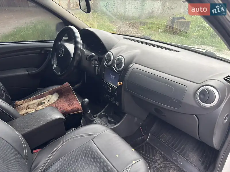 ВАЗ / Lada Largus 2013 VIN XTAKS015LD0729437 фото оголошення 5 з 25