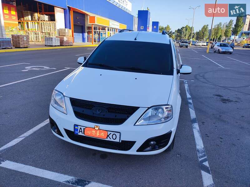 Универсал ВАЗ / Lada Largus 2015 в Каменском